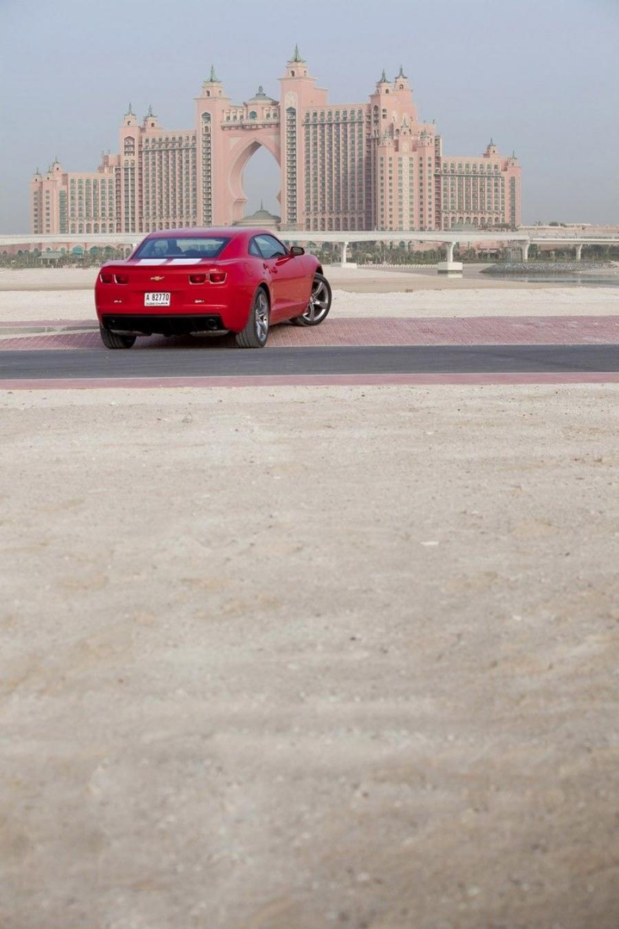  Chevrolet Camaro 2010 года  (фото 14 из 370)